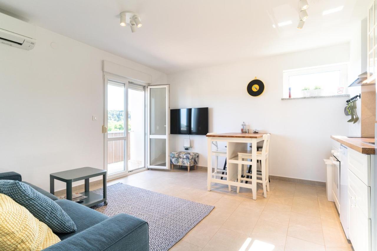 With A View Apartma *